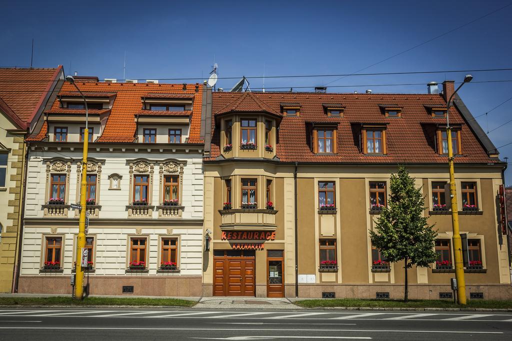 Katerain Hotel, Restaurace, Wellness Opava Kültér fotó